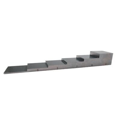 Bloc de calibration 6 pas en acier 1018 avec épaisseurs de 1-3-5-7-10-15 mm pour le contrôle par ultrasons