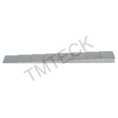 7075 Bloc d'étalonnage en acier d'aluminium en 8 étapes avec une épaisseur de 1-2-3-4-5-6-7-8 mm pour les essais ultrasoniques